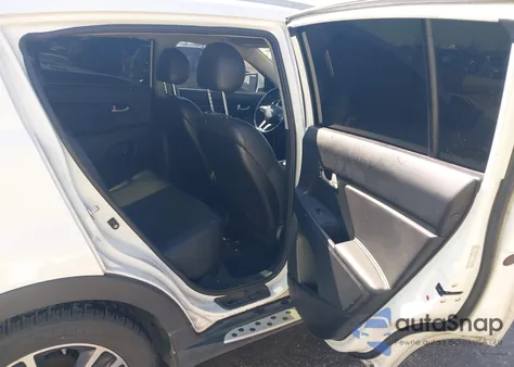 2016 Kia Sportage Sx z USA, uszkodzony, nr VIN KNDPC3A61G7804528